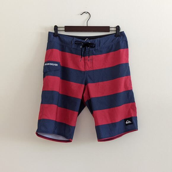 Quiksilver Mens Size 30 Red Blue Stripe Boardshorts Swim Trunks - Picture 1 of 4